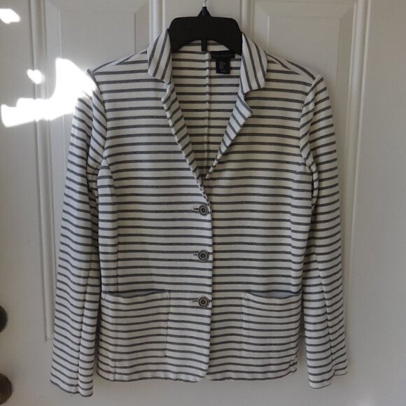 Tahari  white with black stripes knit jacket/ blazer size M, two front pockets - Picture 1 of 9